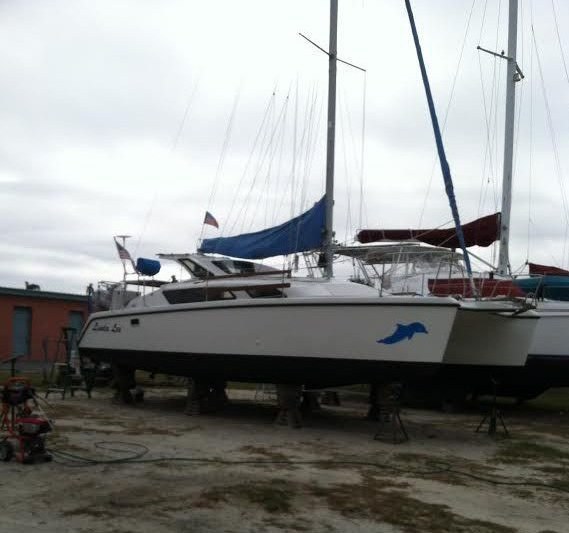 Used Sail Catamaran for Sale 1999 Gemini 105Mc Boat Highlights